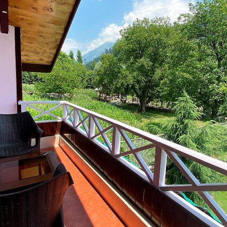 Six Seasons Pahalgam Pahalgām Buitenkant foto