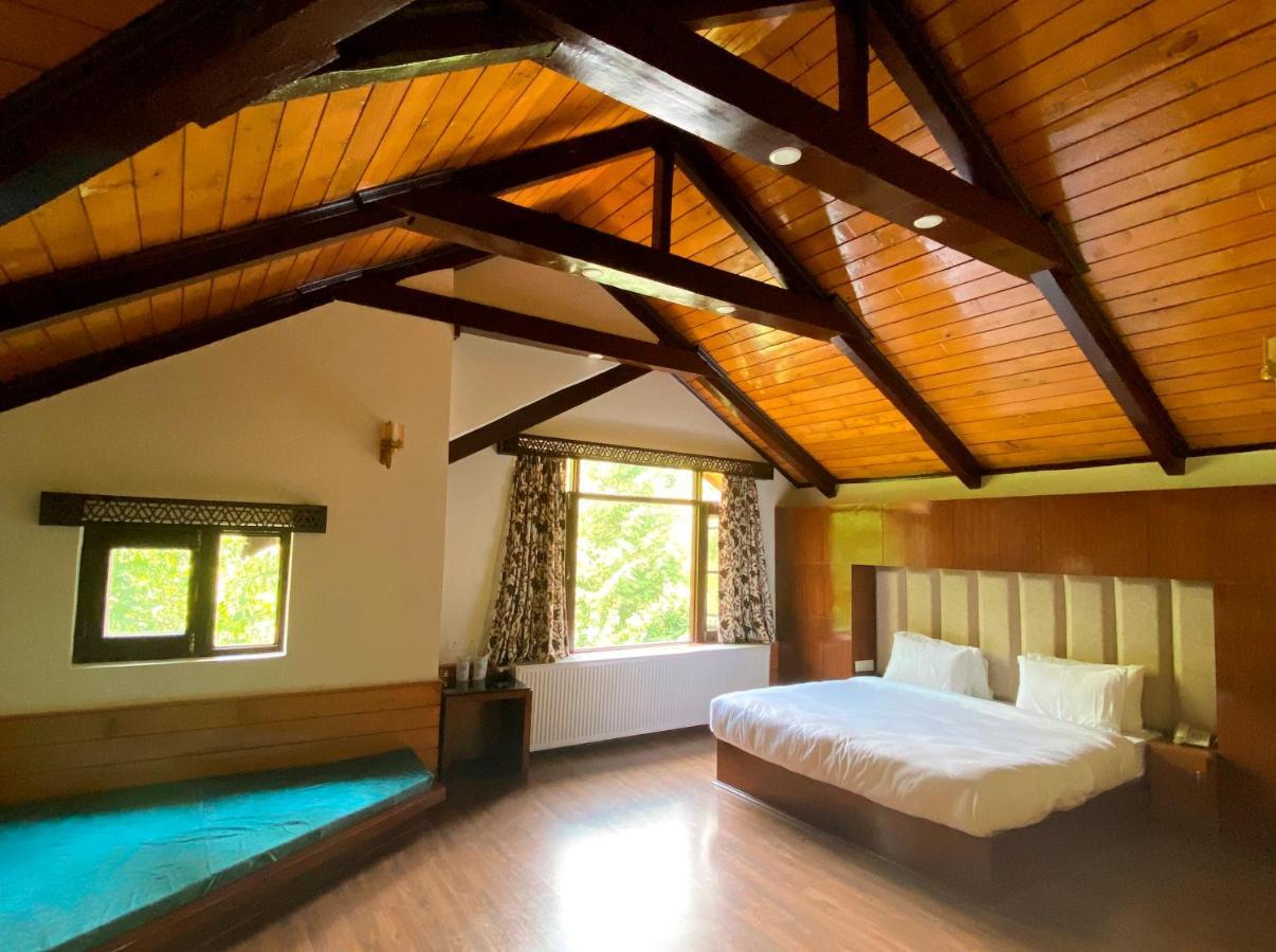 Six Seasons Pahalgam Pahalgām Buitenkant foto