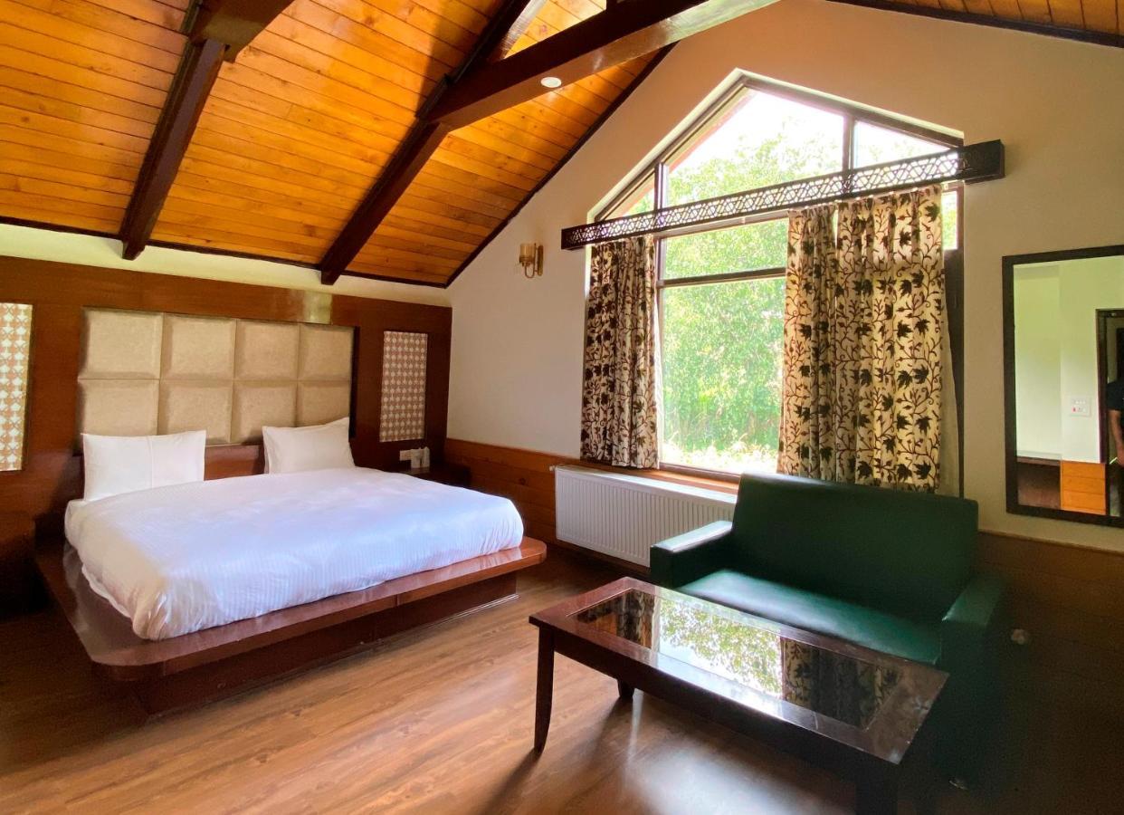 Six Seasons Pahalgam Pahalgām Buitenkant foto